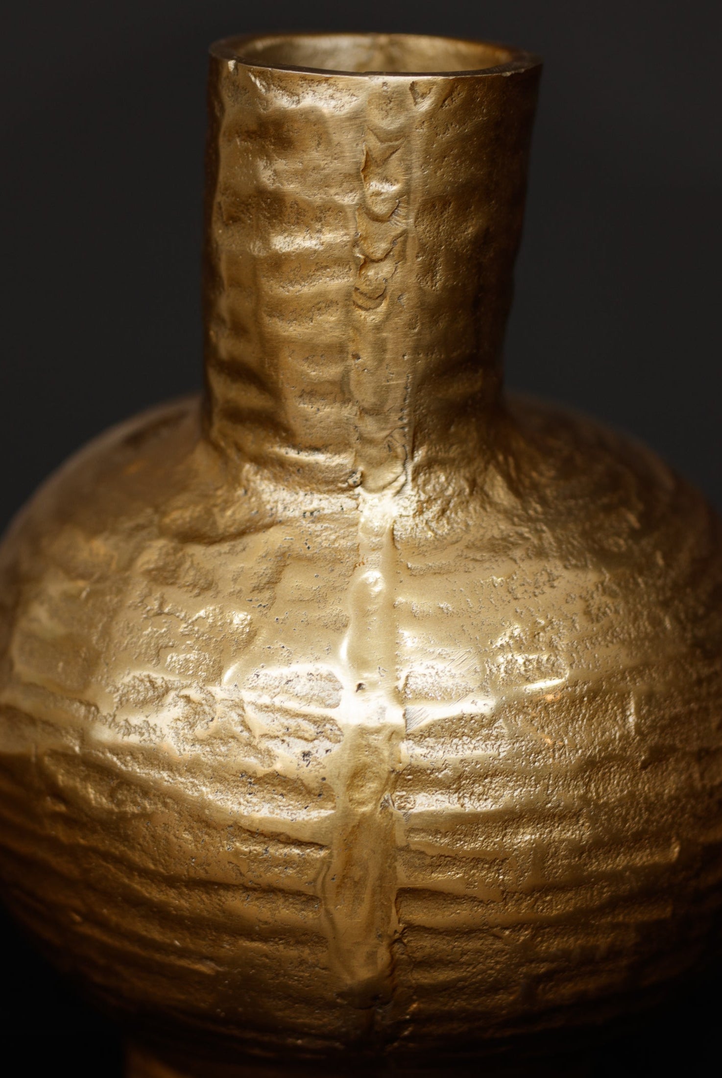 Amaya Gold Vase