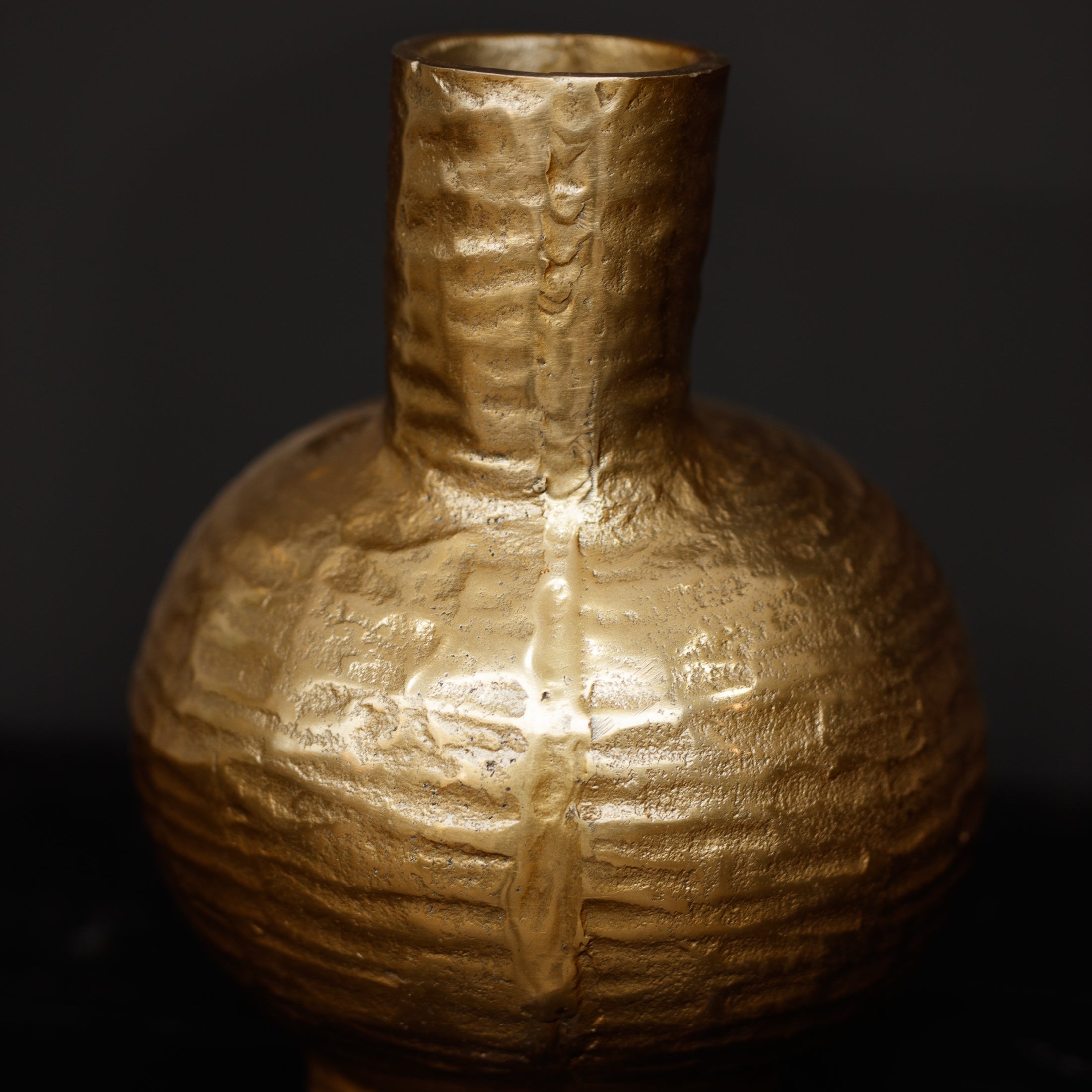 Amaya Gold Vase