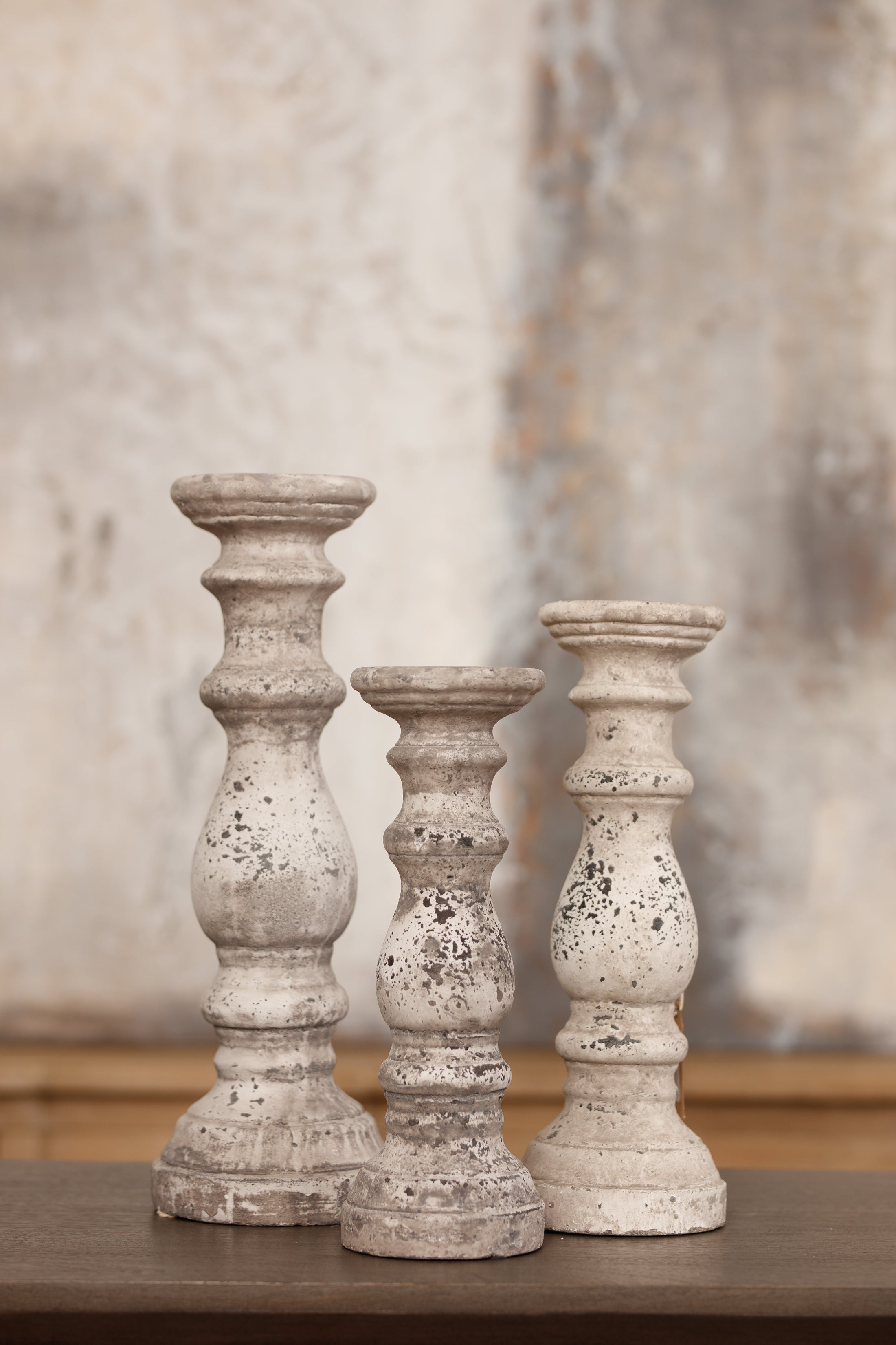 Colburn Small Candle Holder 