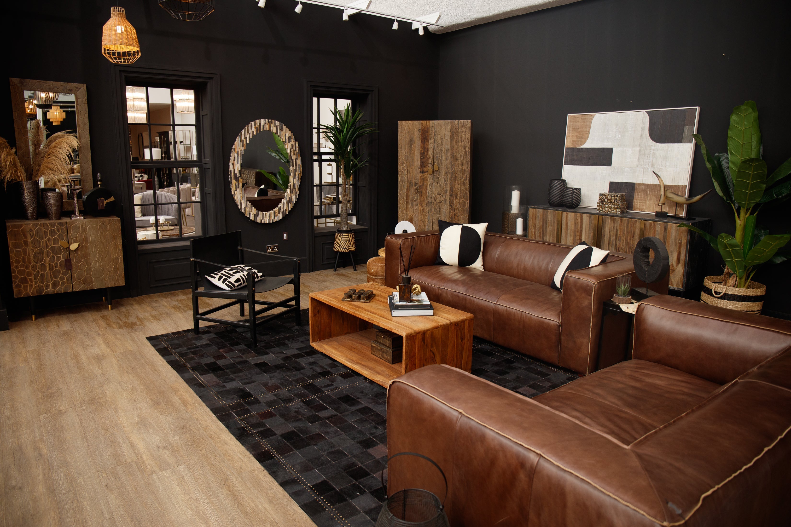 Maven Cowhide Leather Rug